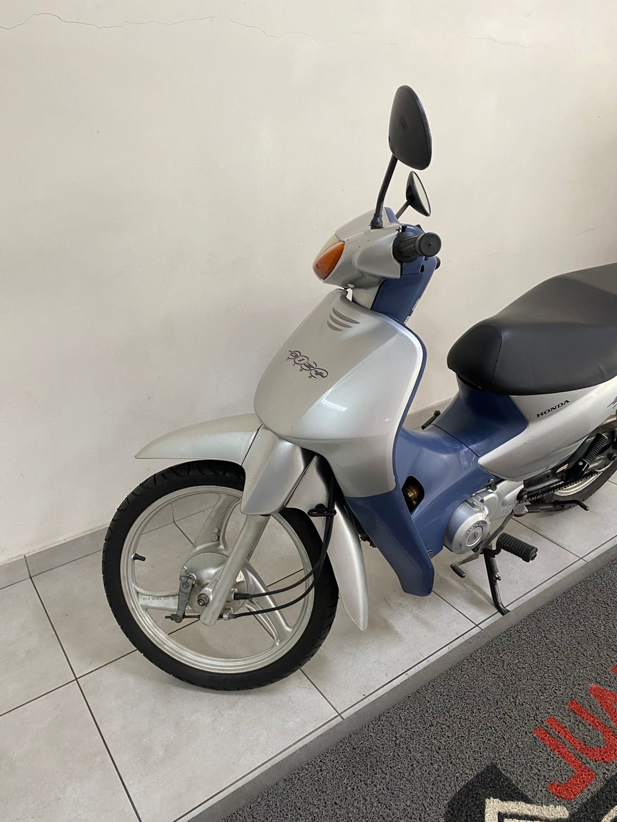 Honda  Biz 100+ 2005/2005 (4)